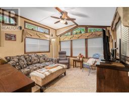 H10 - 240 Pinewood Park Road, Whitewater Region, ON K0J1Y0 Photo 8