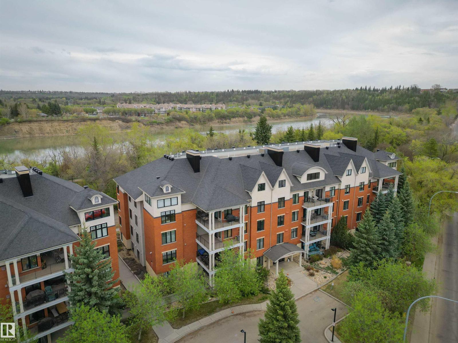 #201 9811 96A ST NW, Edmonton
