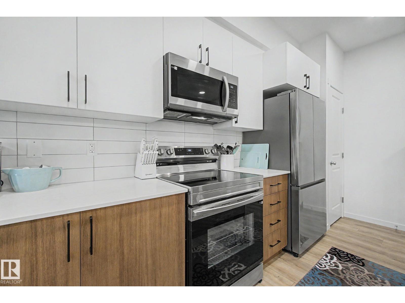 #305 9215 228 ST NW, Edmonton
