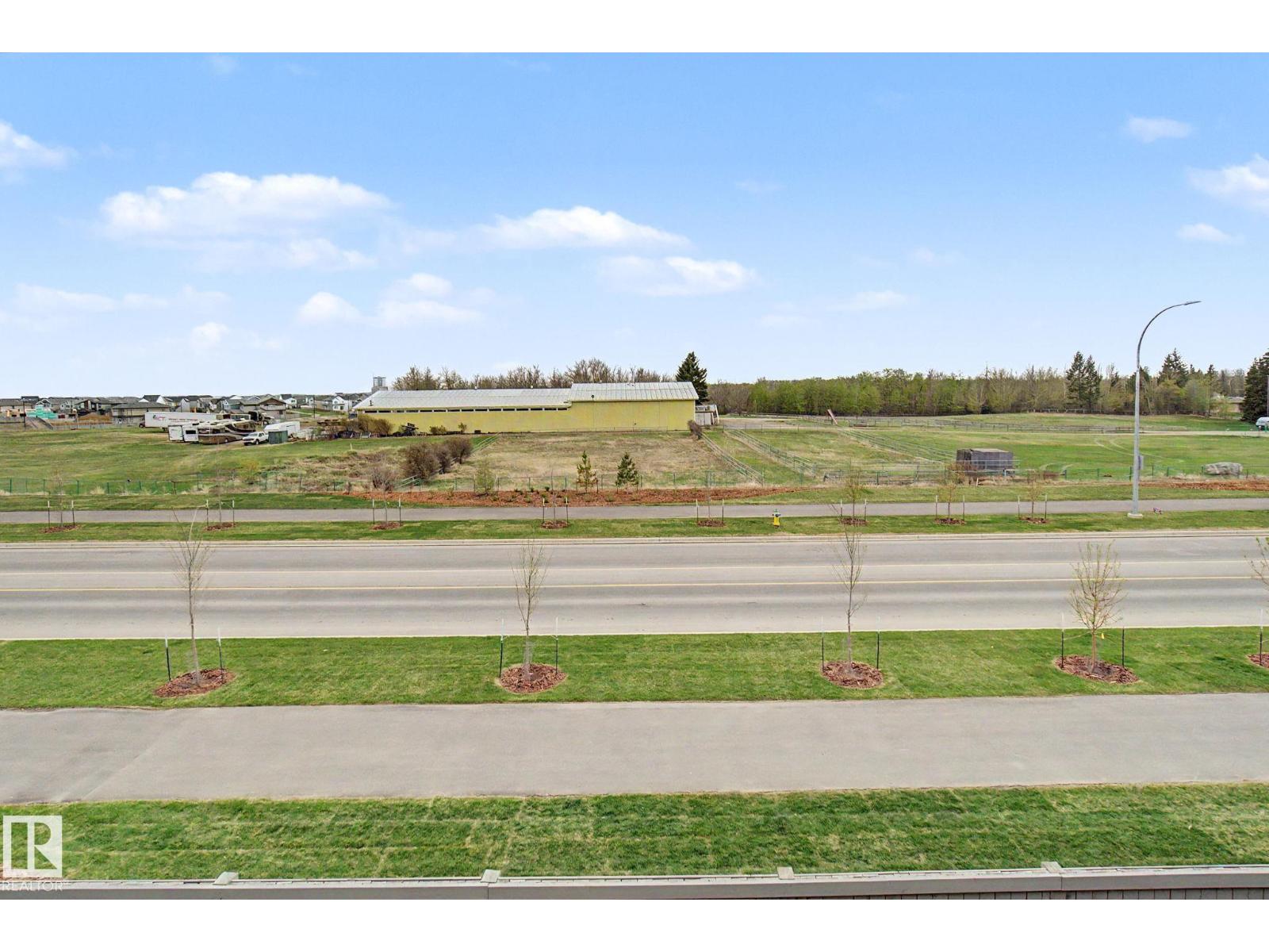 #305 9215 228 ST NW, Edmonton