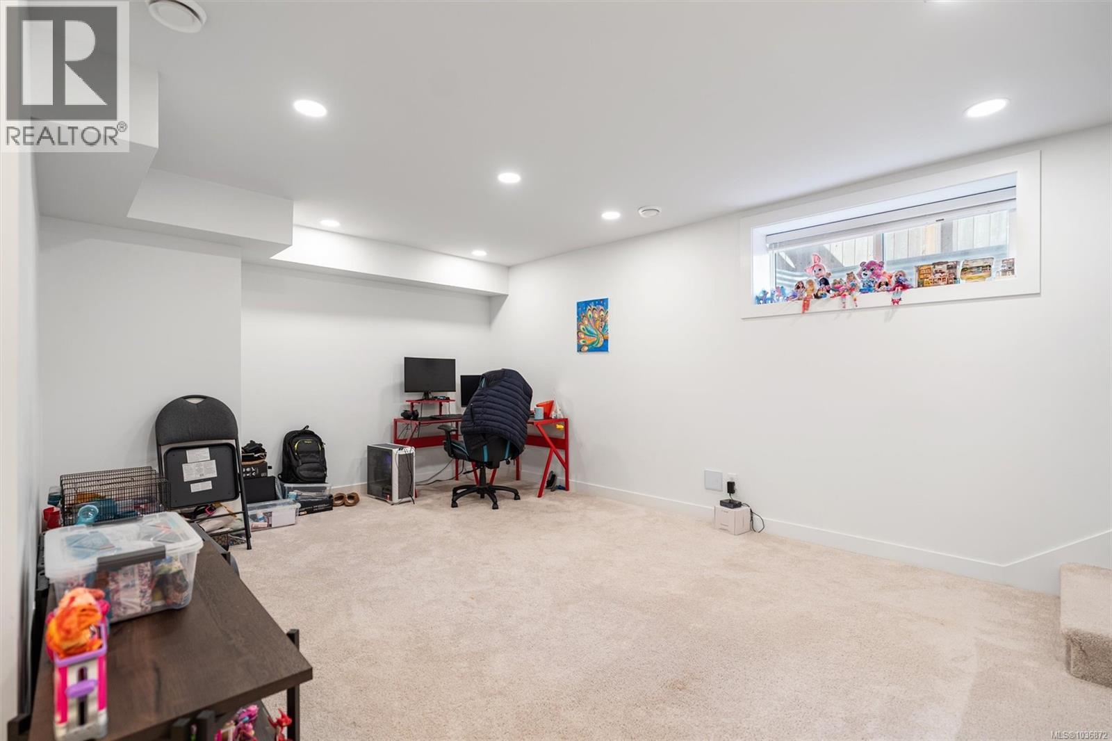 3334 Trumpeter St - 27