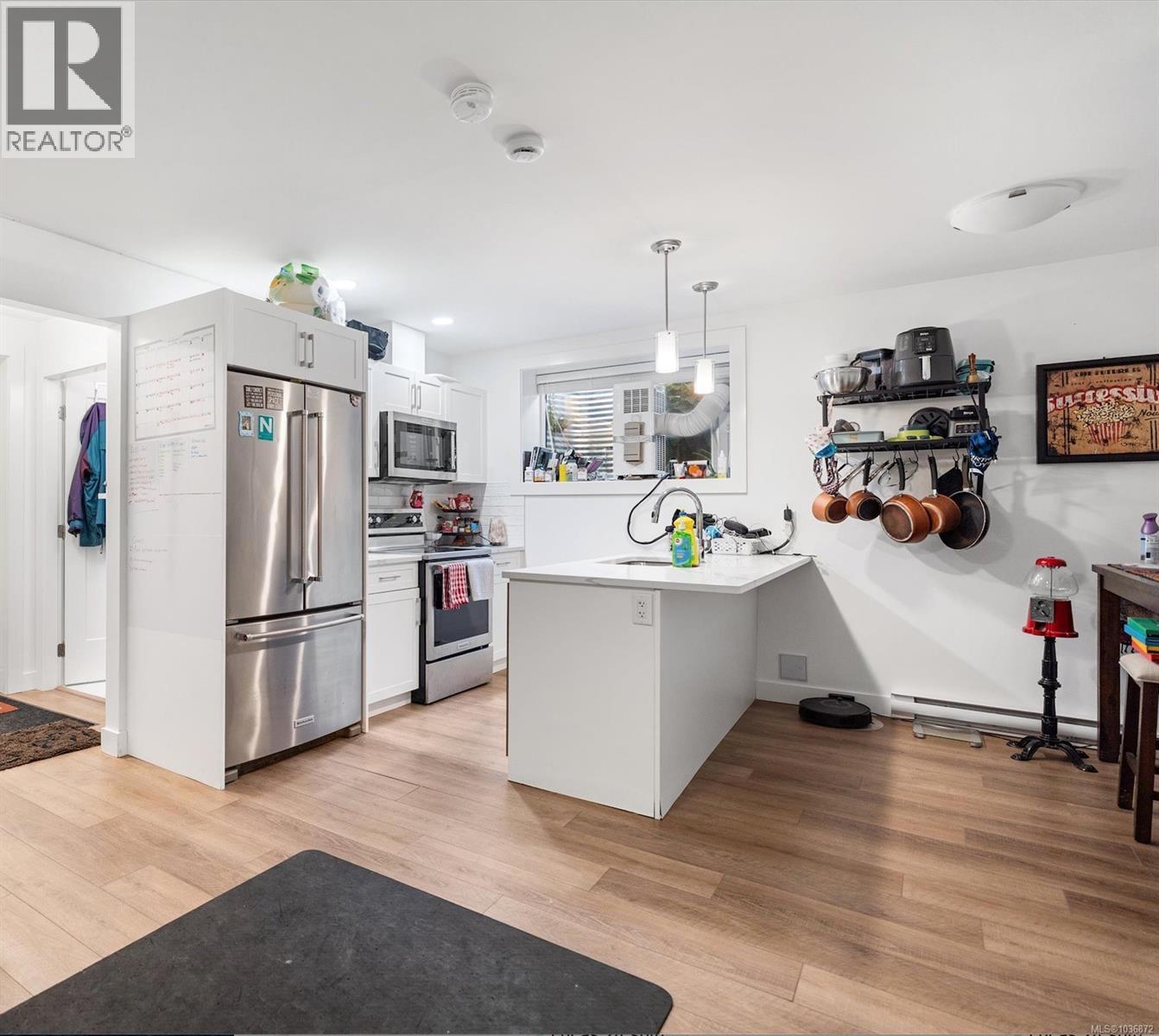 3334 Trumpeter St - 32