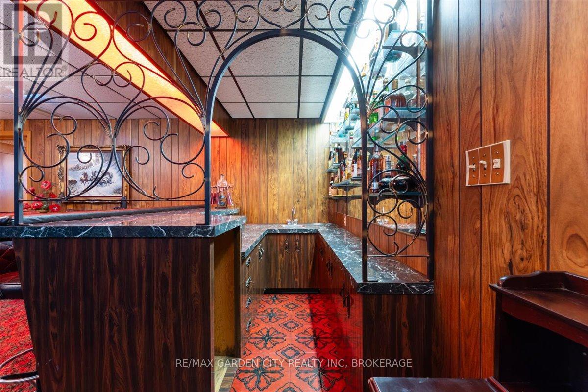 7 GLENAYR PLACE - 33