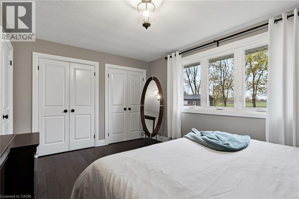 2116 BINBROOK Road E - 21