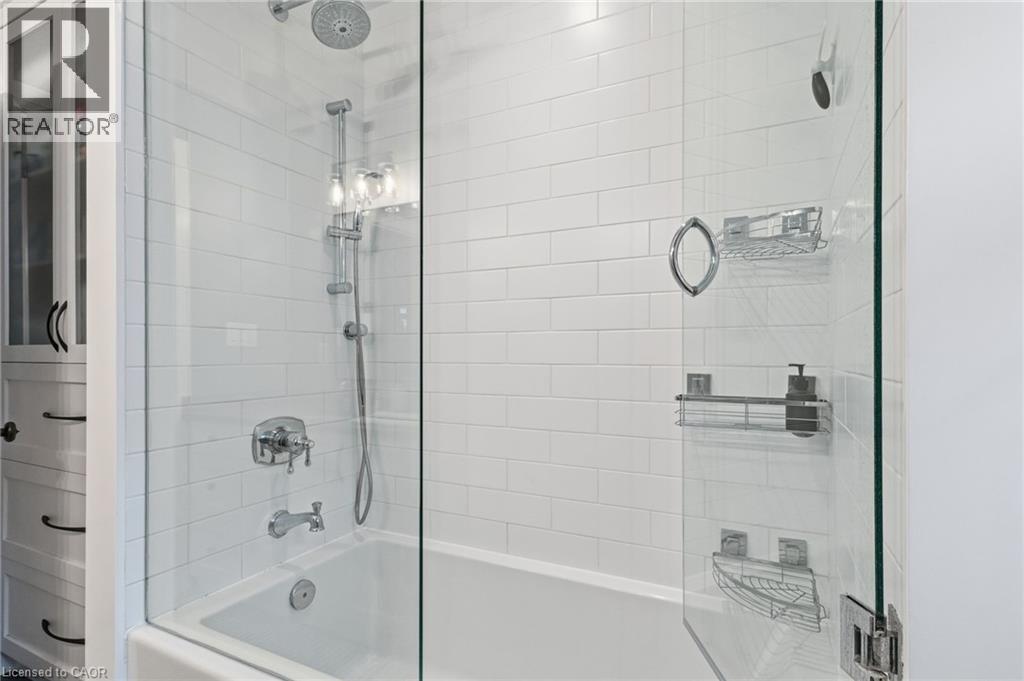 2116 BINBROOK Road E - 25