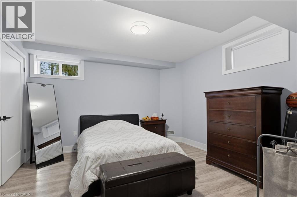 2116 BINBROOK Road E - 37