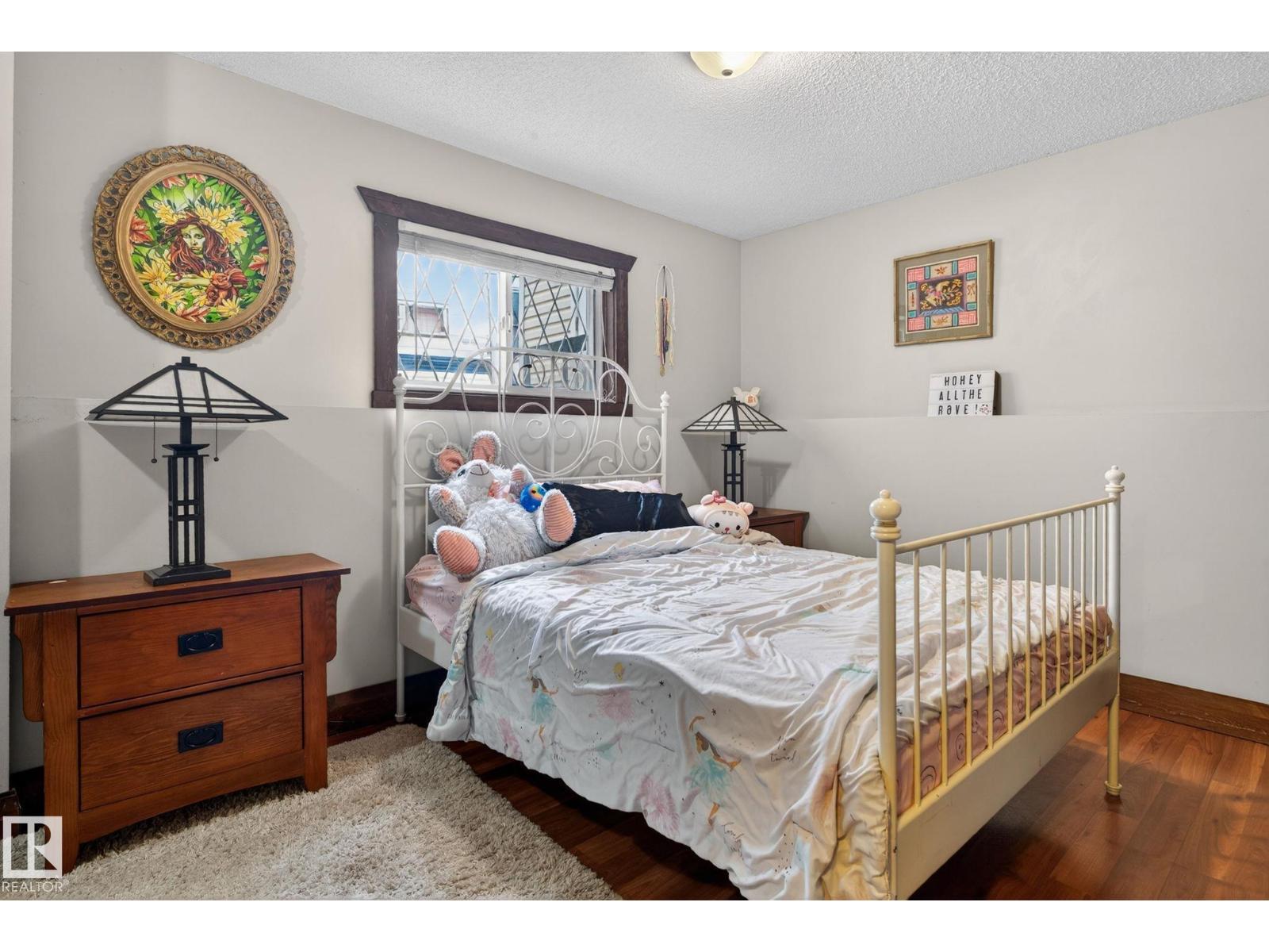 3332 44B AV NW - 20