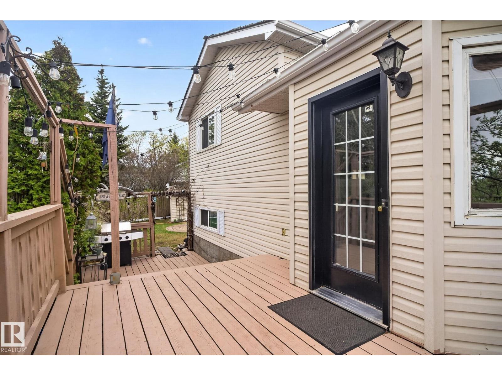 3332 44B AV NW, Edmonton