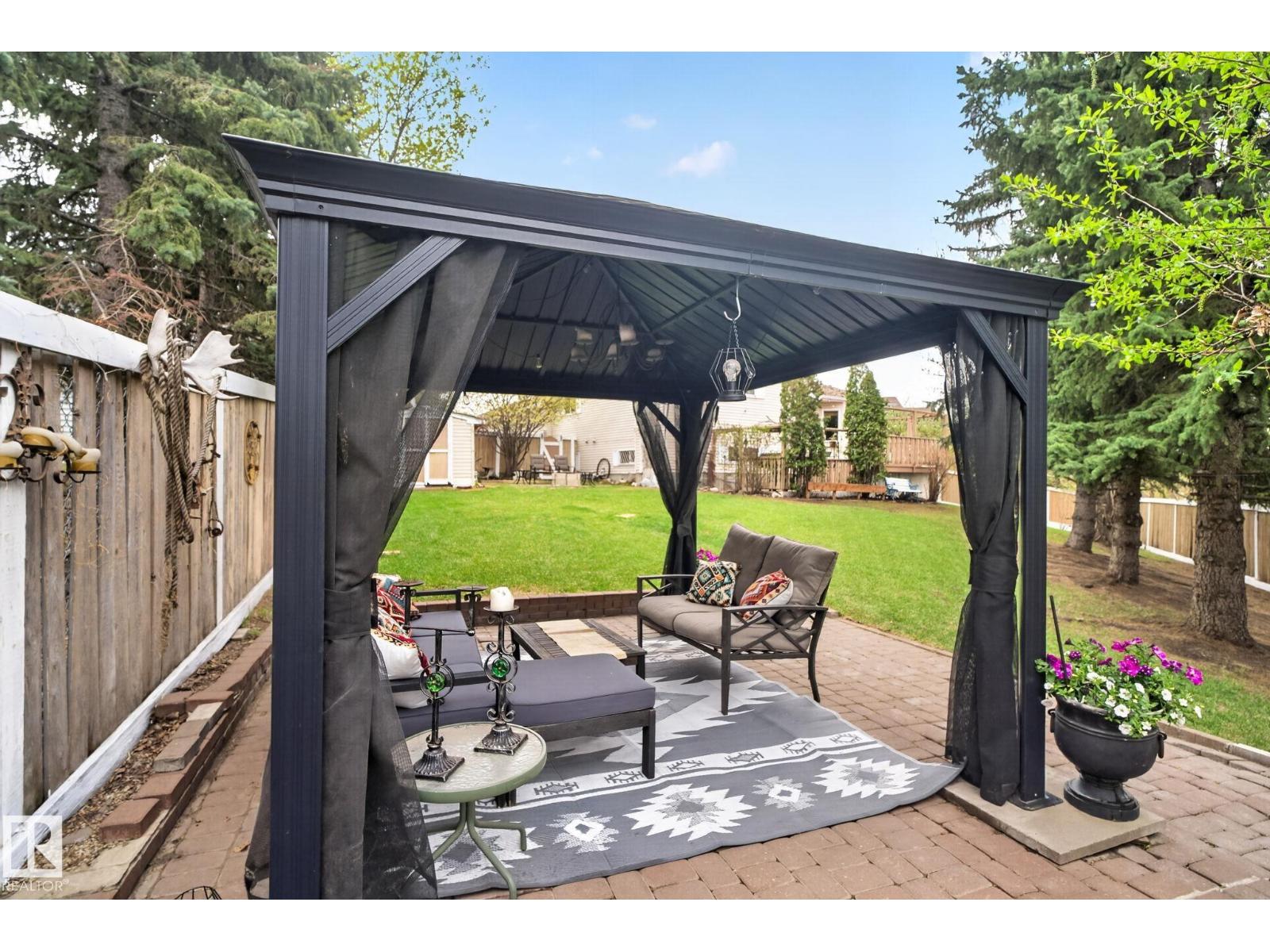 3332 44B AV NW, Edmonton