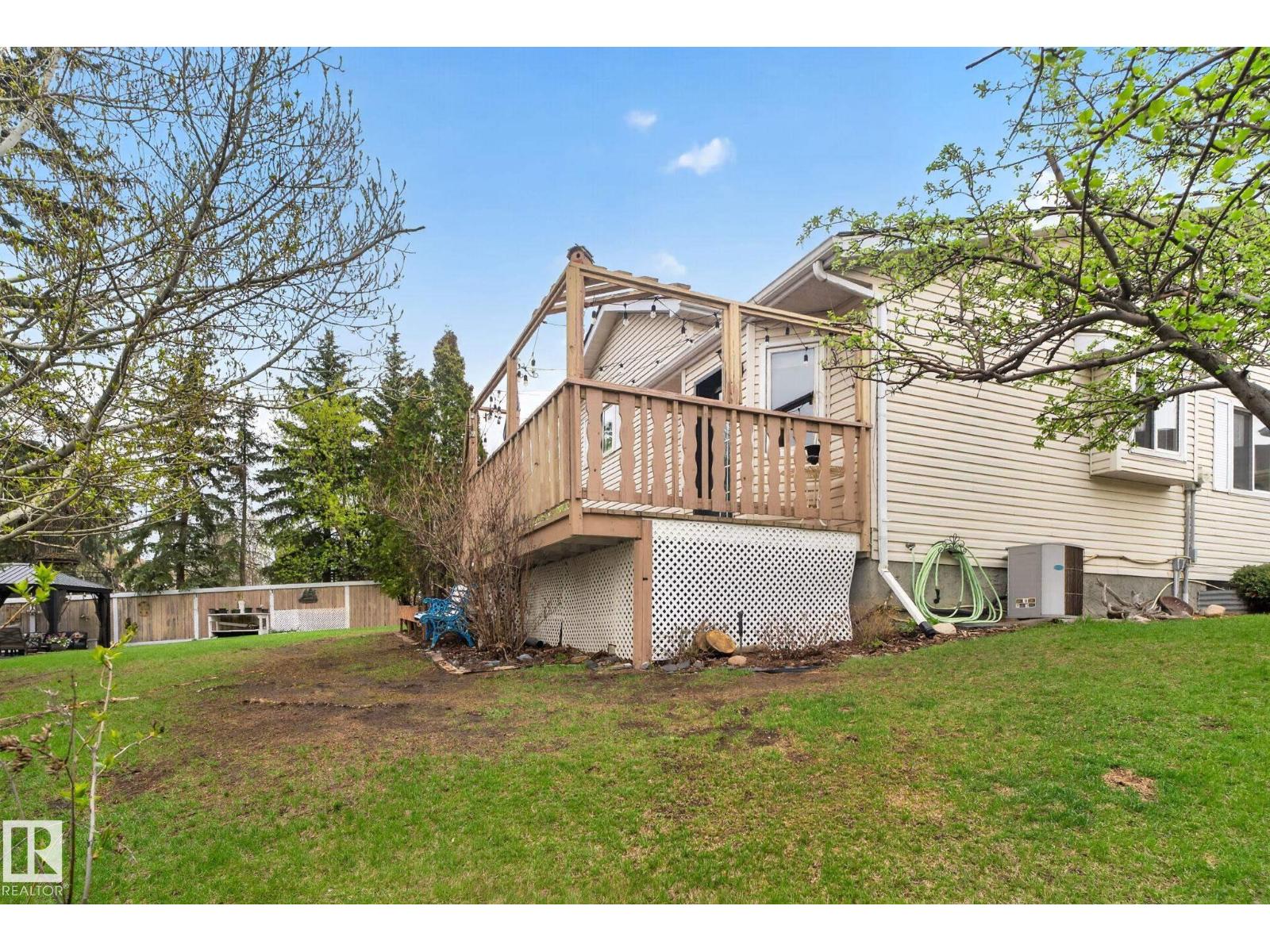 3332 44B AV NW - 47