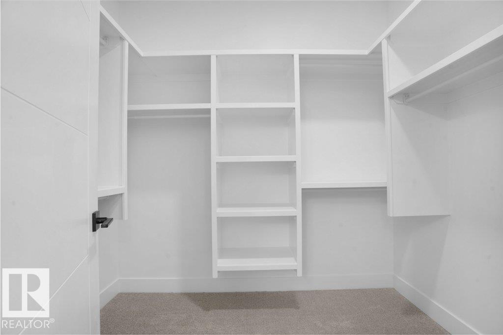 8447 Mayday Link SW, Edmonton