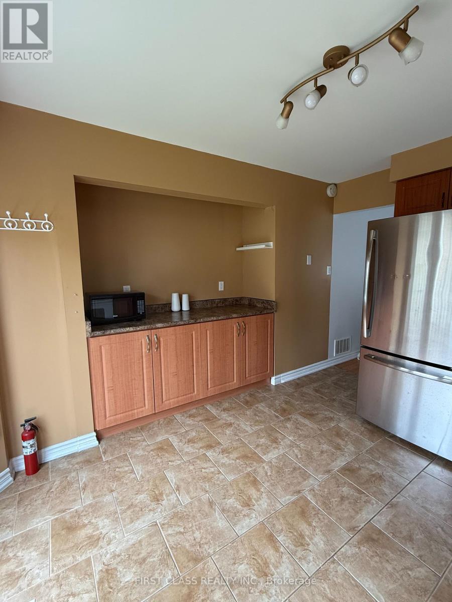 59 CALVERLEY TRAIL - 15