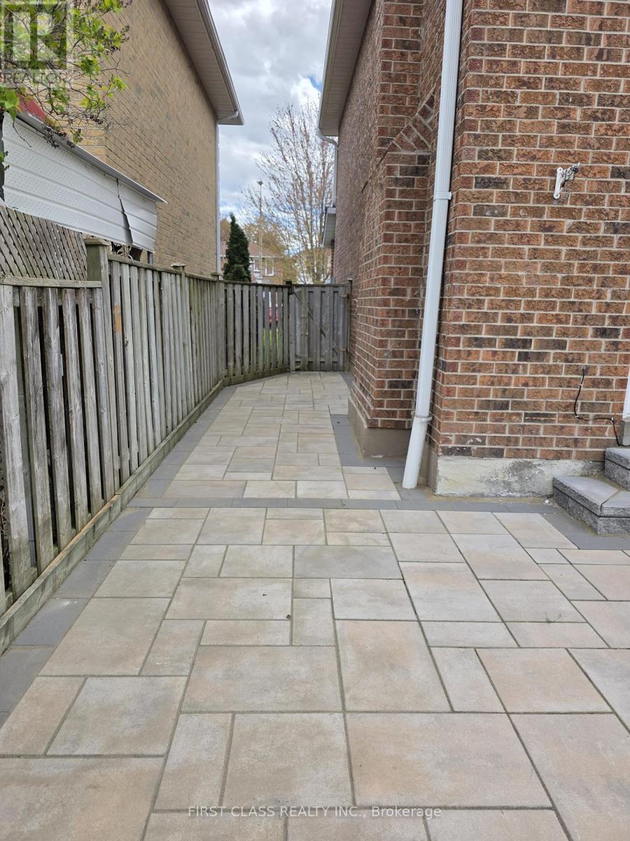 59 CALVERLEY TRAIL - 36