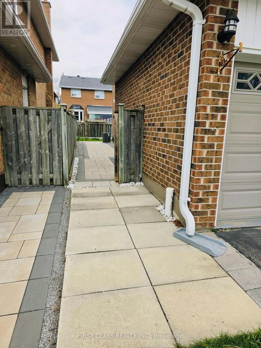 59 CALVERLEY TRAIL - 37