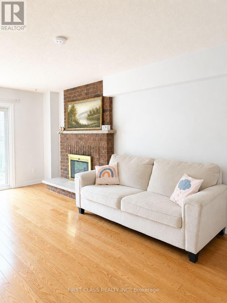 59 CALVERLEY TRAIL - 9