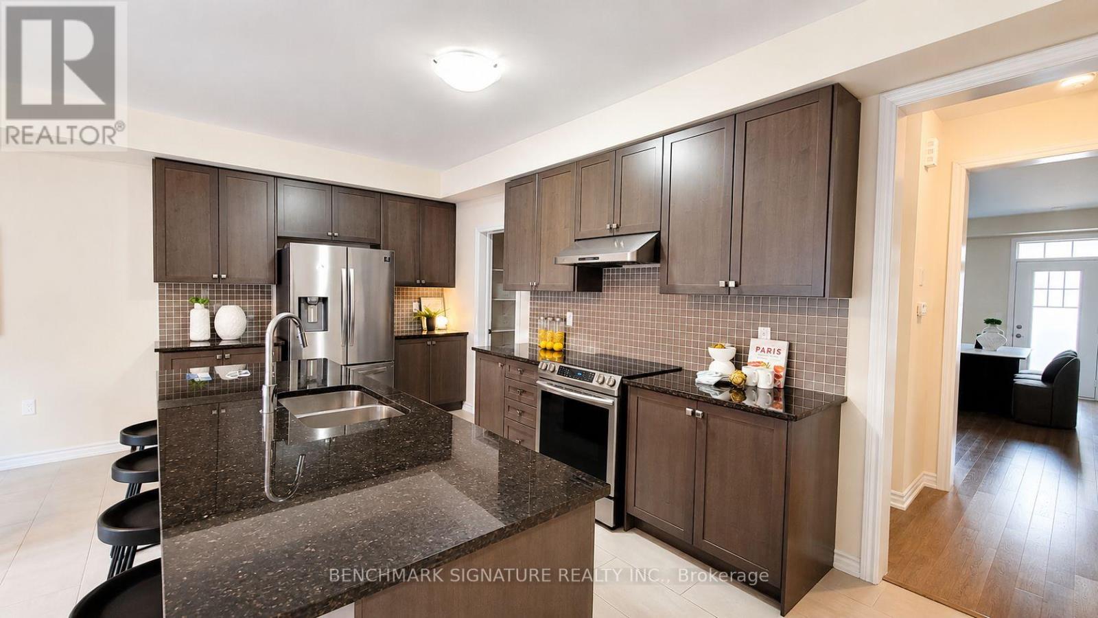 29 GEORGE PEACH AVENUE - 14