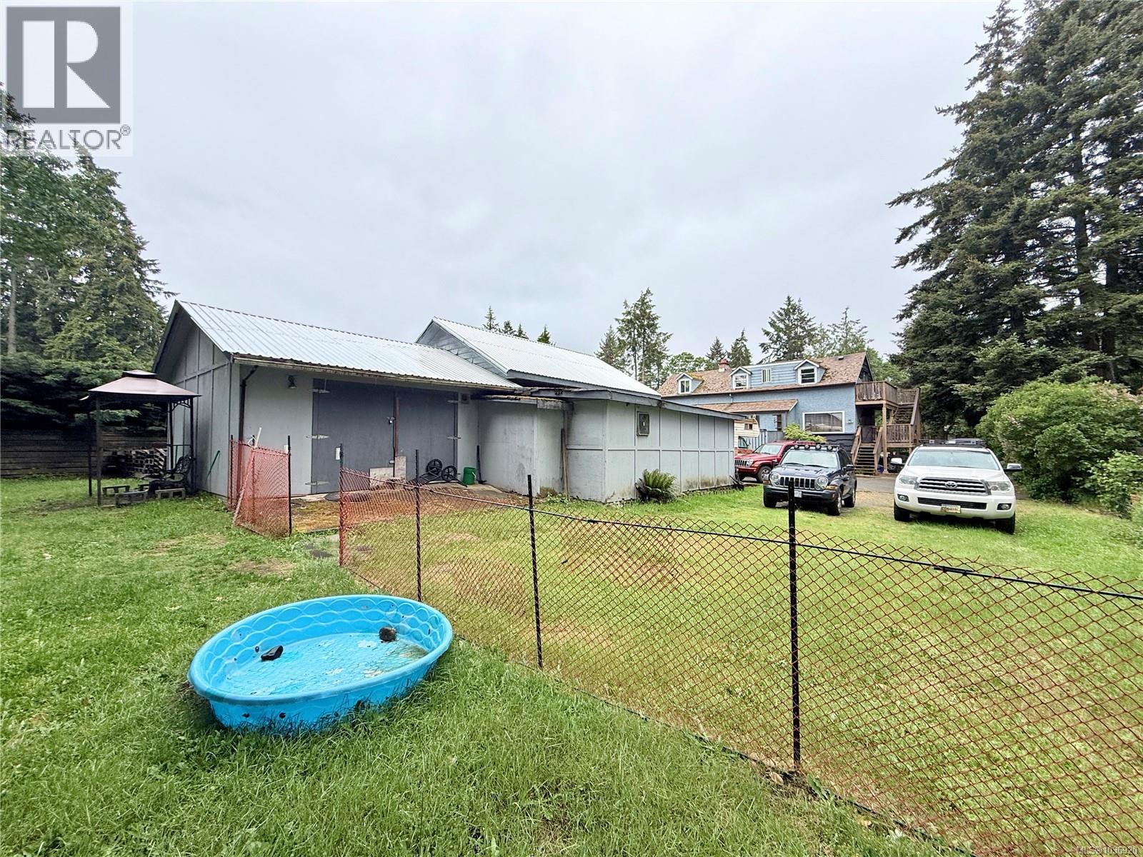 2321 Sooke Rd - 8