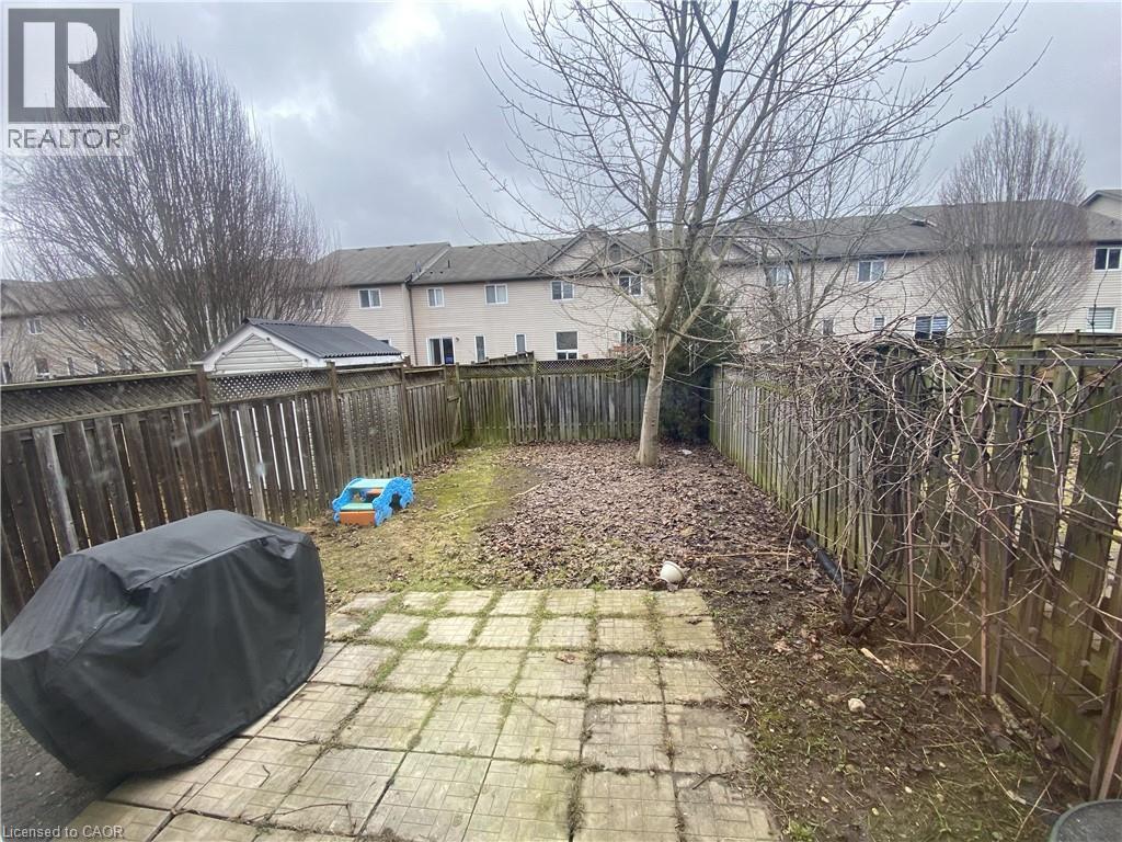 517 VIRGINIA CREEPER Street, Waterloo, Ontario, N2V2W4 — Photo 17