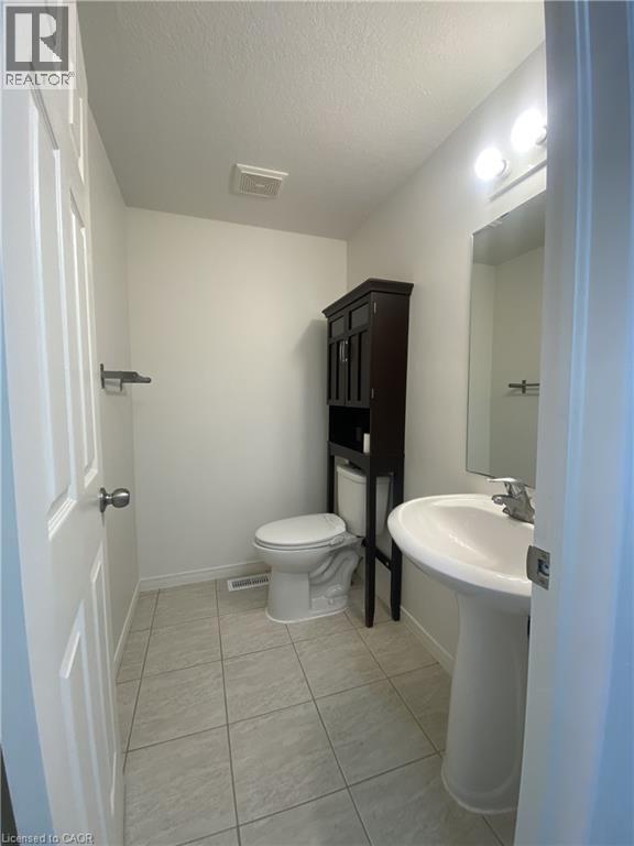 517 VIRGINIA CREEPER Street, Waterloo, Ontario, N2V2W4 — Photo 9