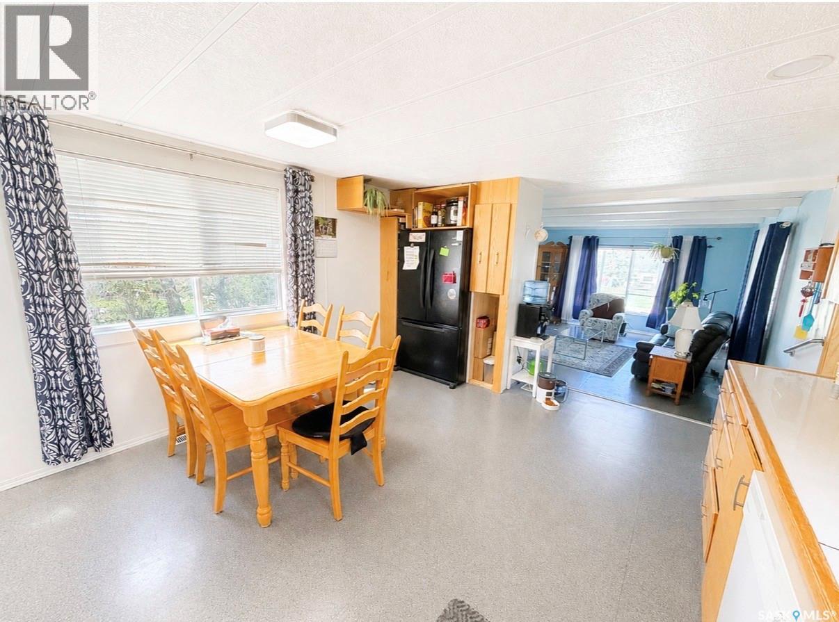 509 Toews STREET - 4
