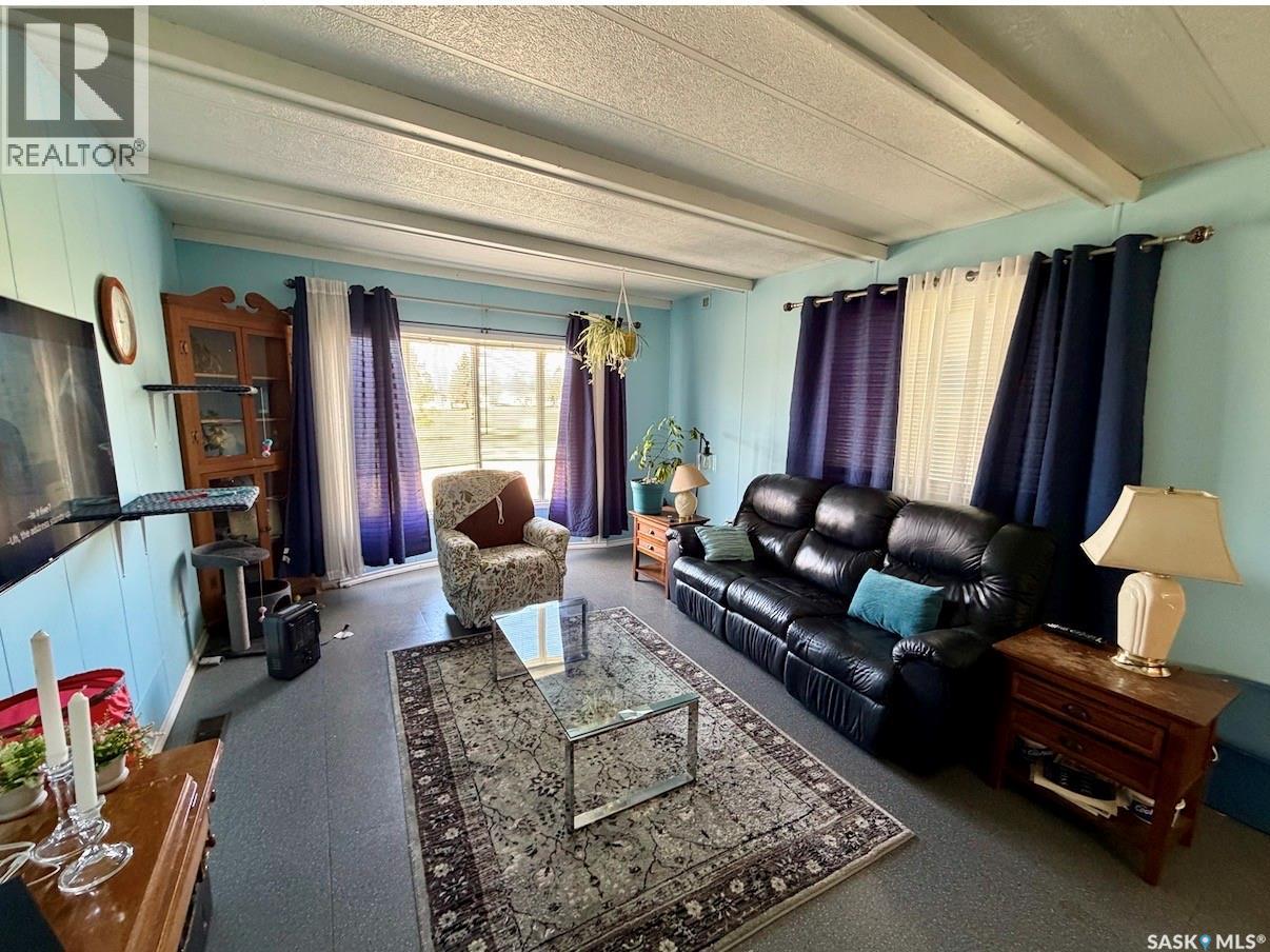 509 Toews STREET - 5