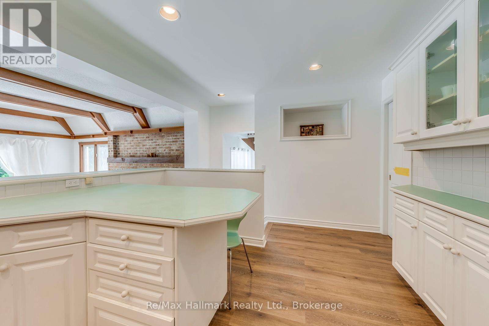 157 TRELAWN AVENUE - 21
