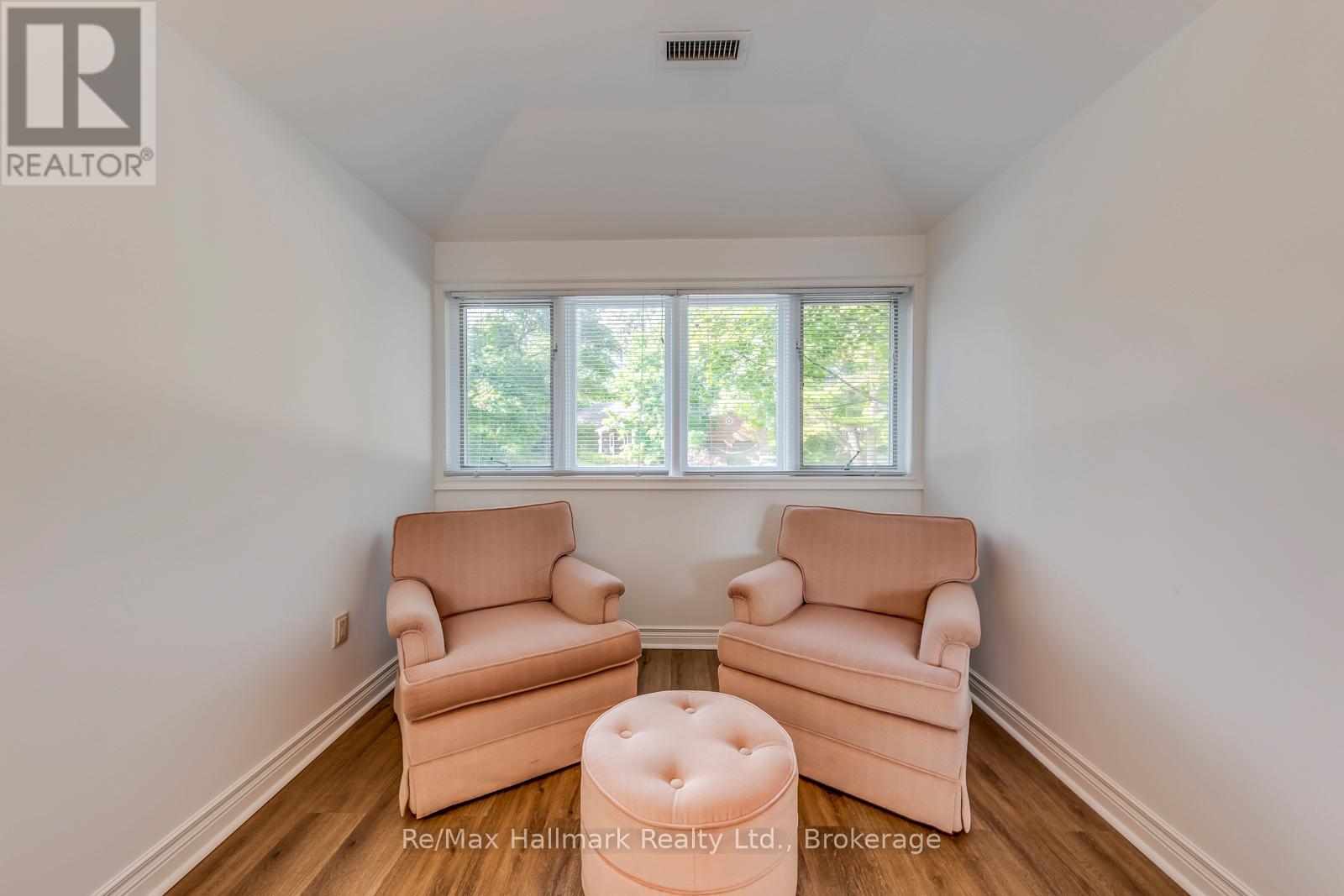 157 TRELAWN AVENUE - 34
