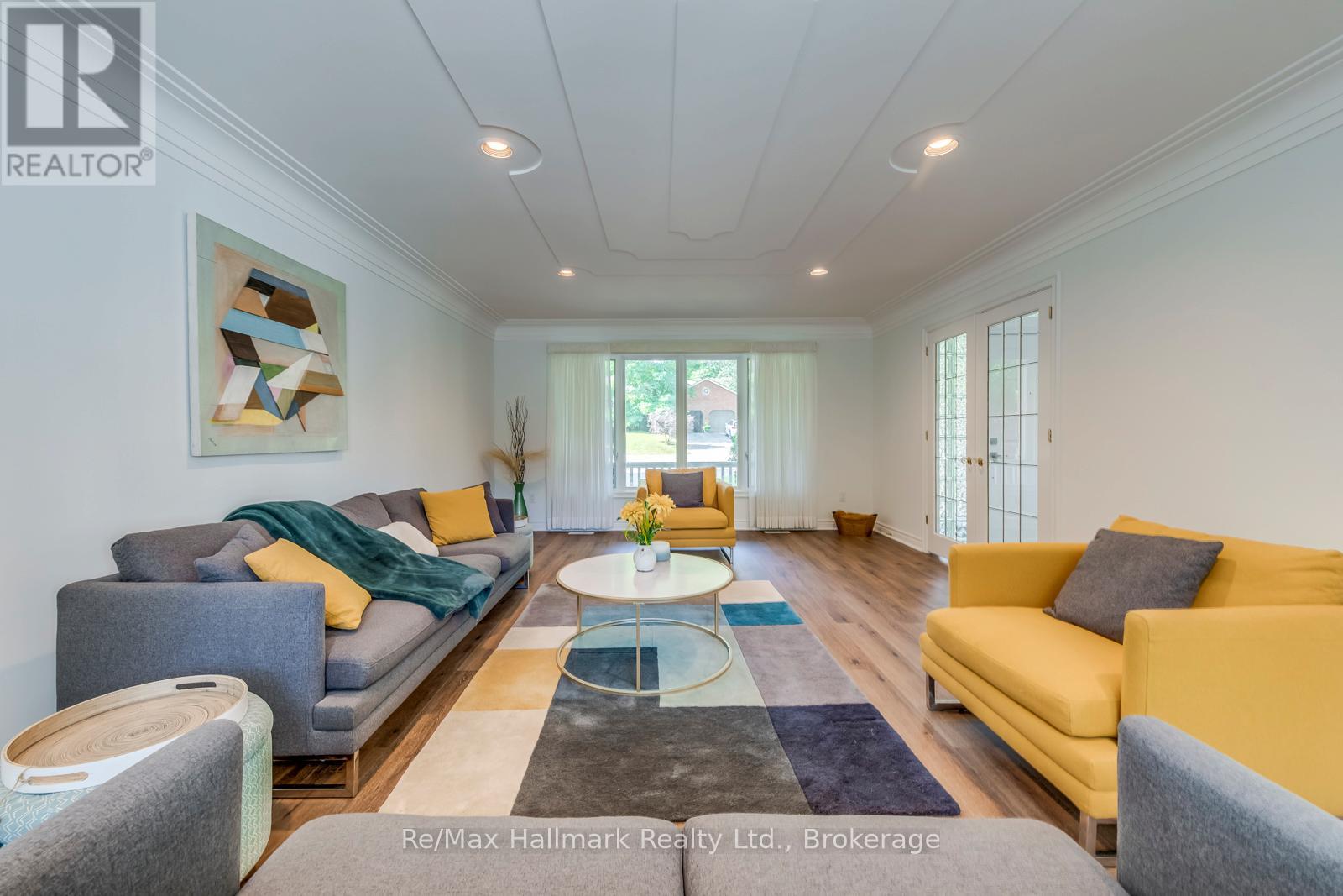 157 TRELAWN AVENUE - 8