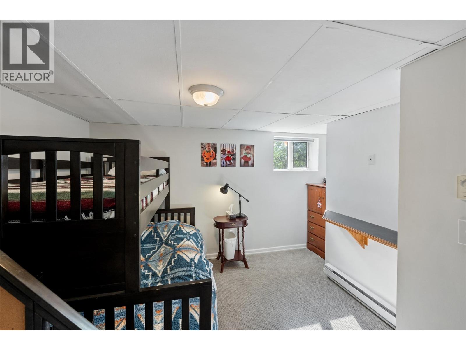  101 2nd Avenue, Keremeos