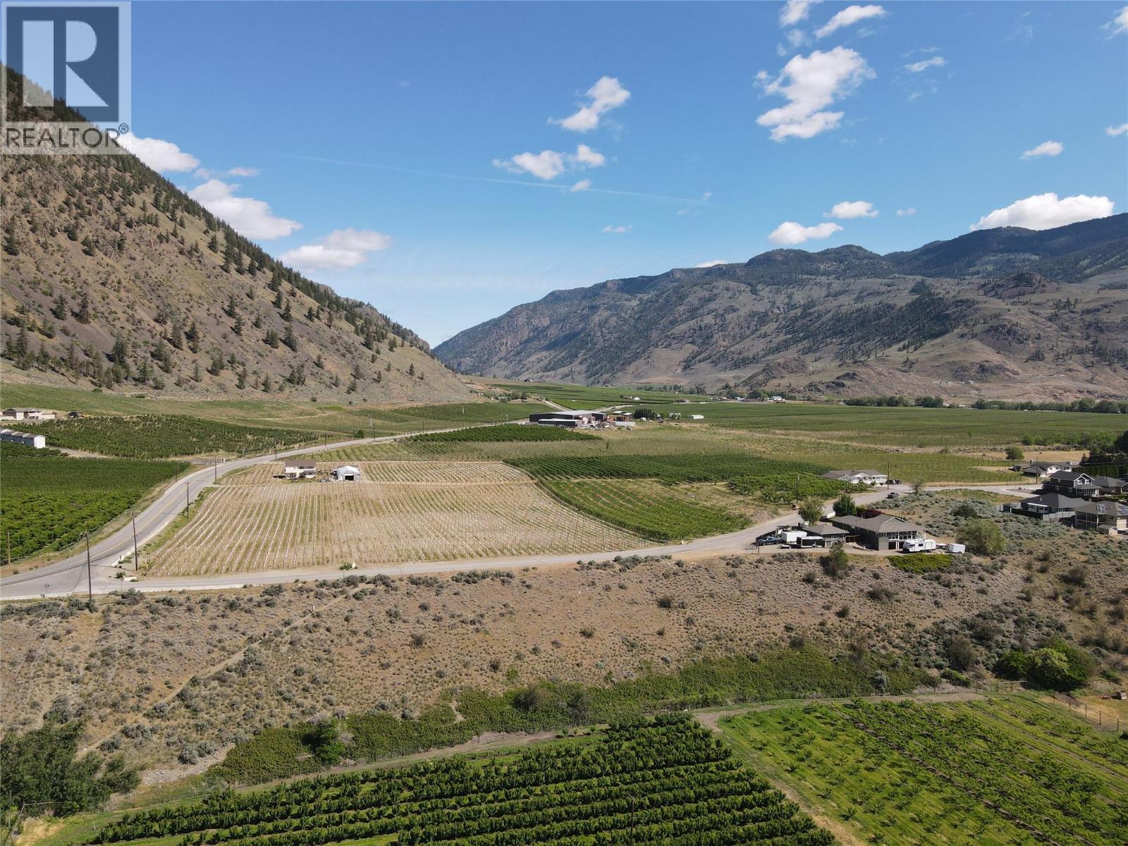  101 2nd Avenue, Keremeos
