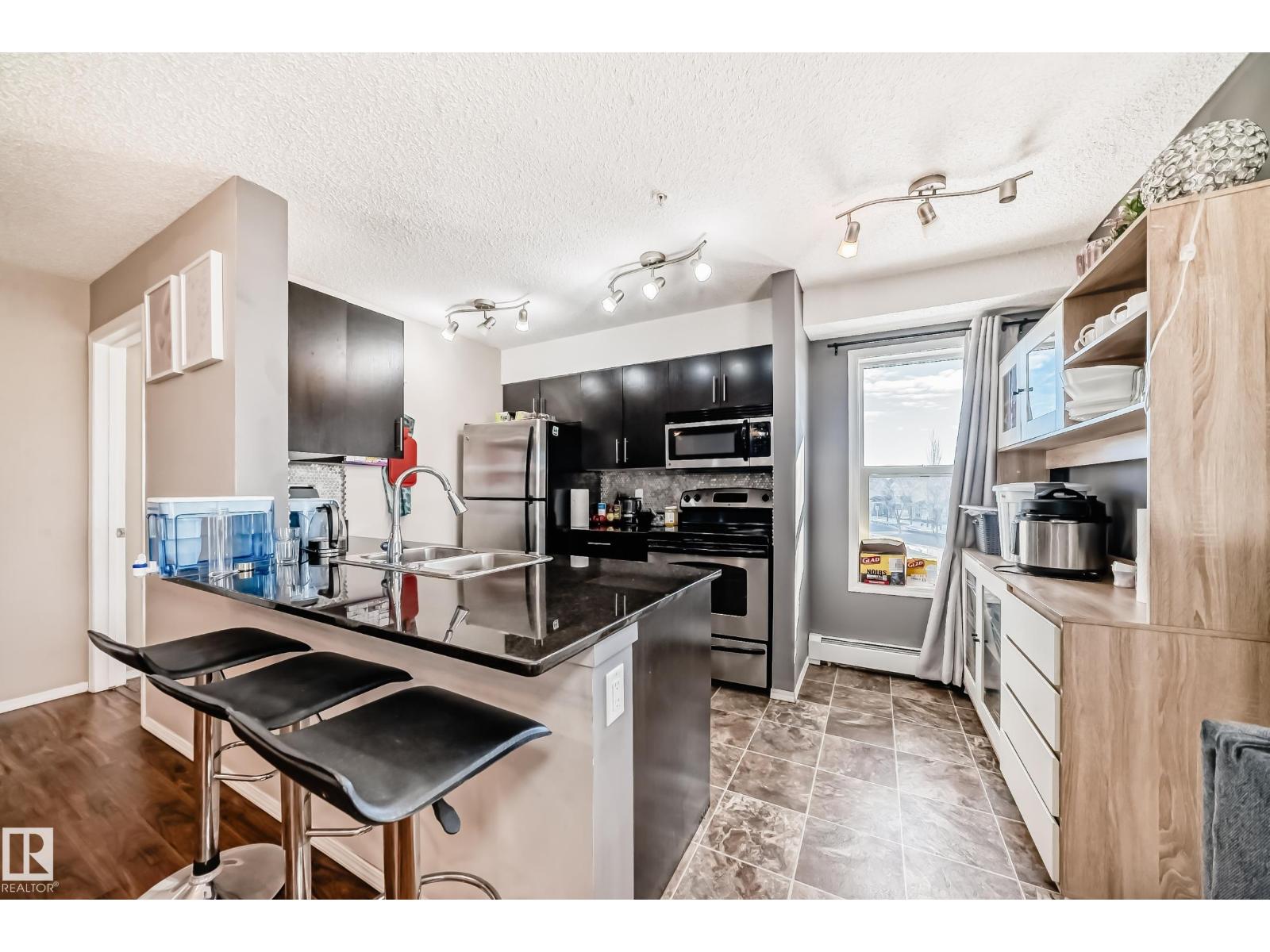 #302 530 WATT BV SW SW, Edmonton