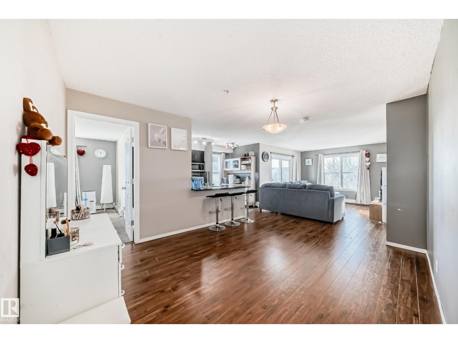 #302 530 WATT BV SW SW, Edmonton