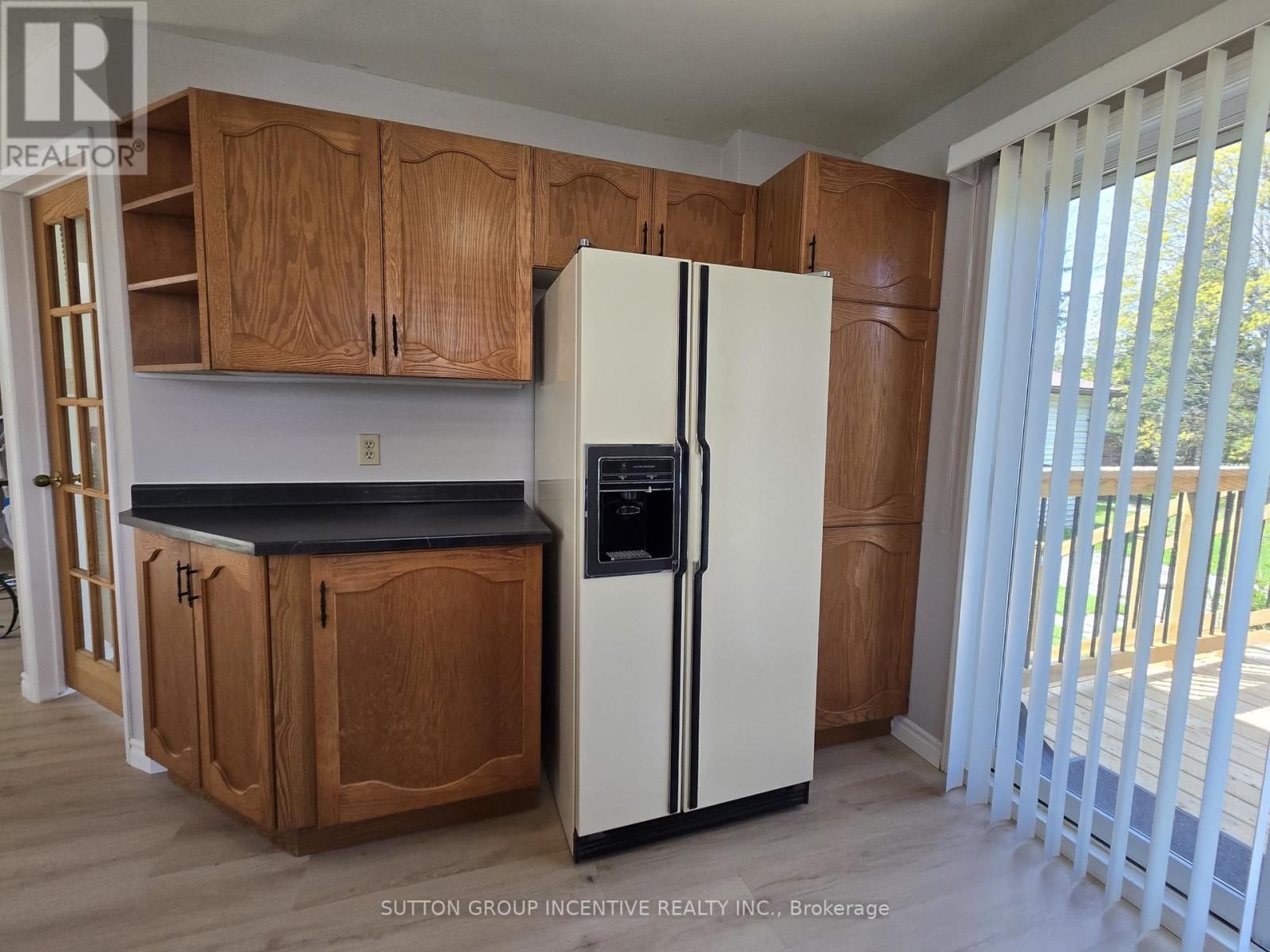 2276 SCYTHES STREET - 11