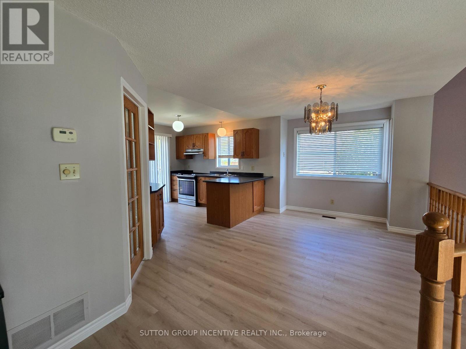 2276 SCYTHES STREET - 12