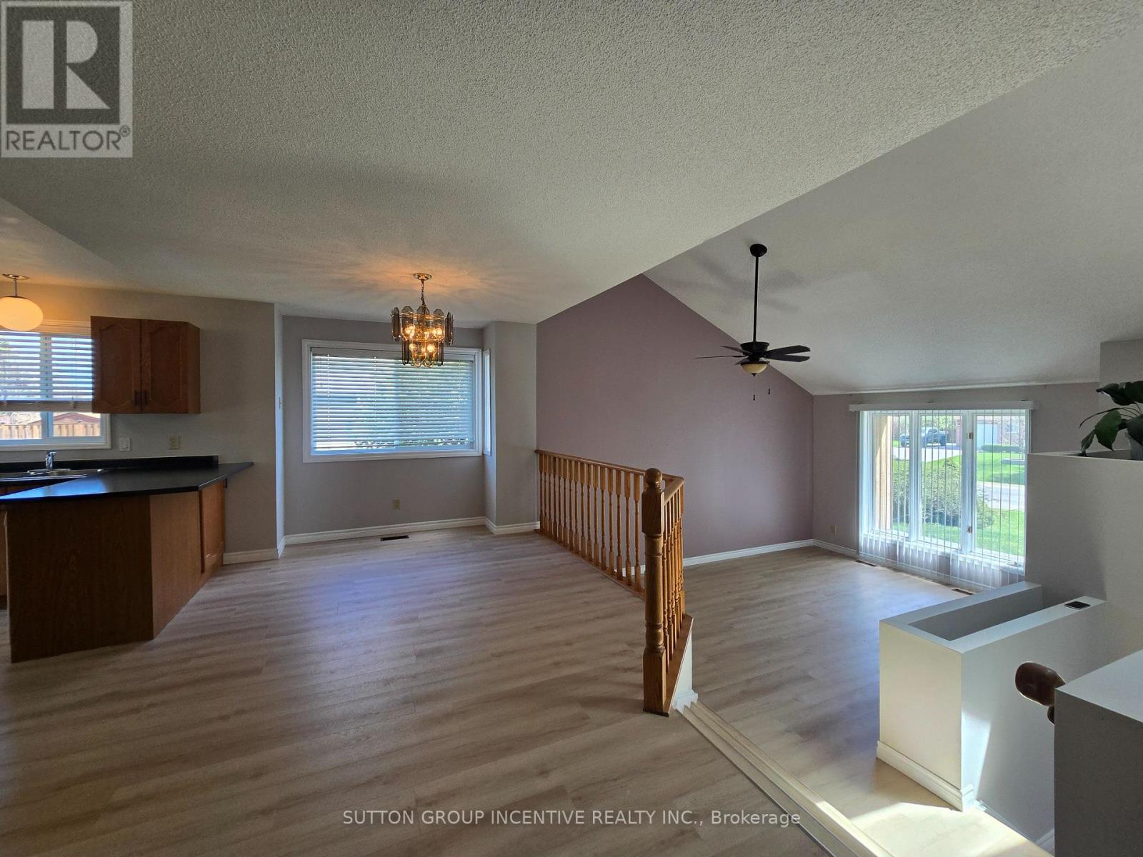 2276 SCYTHES STREET - 13