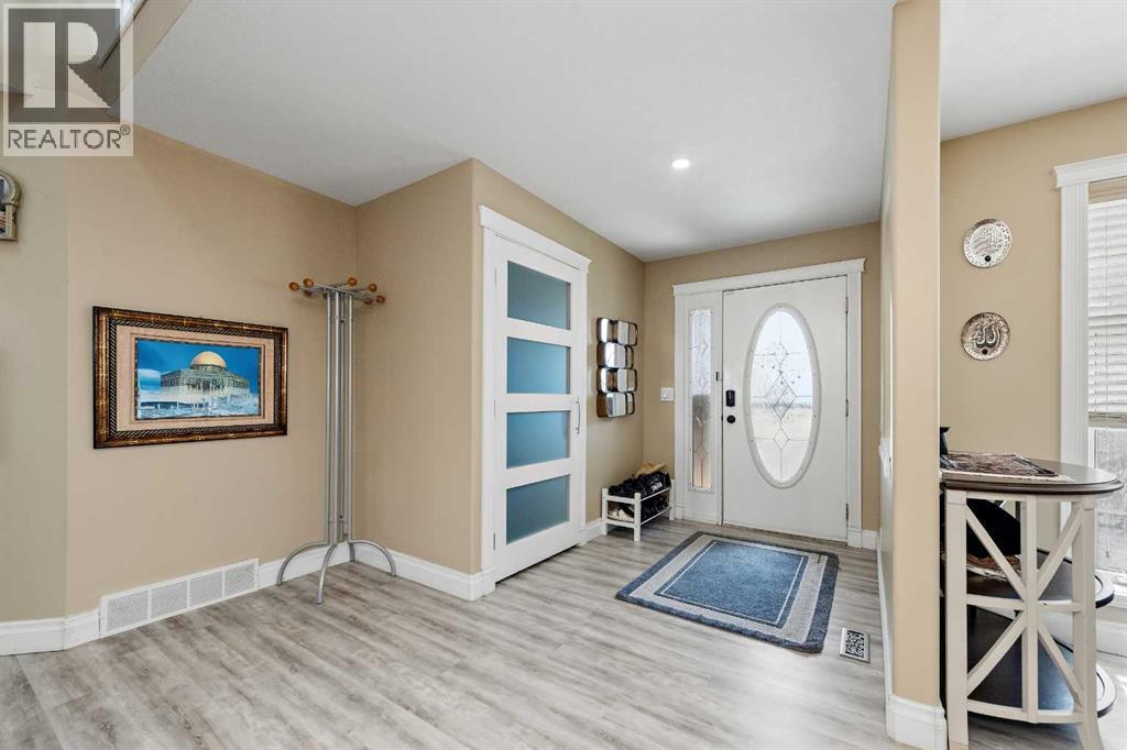 66 Royal Highland Road NW - 8