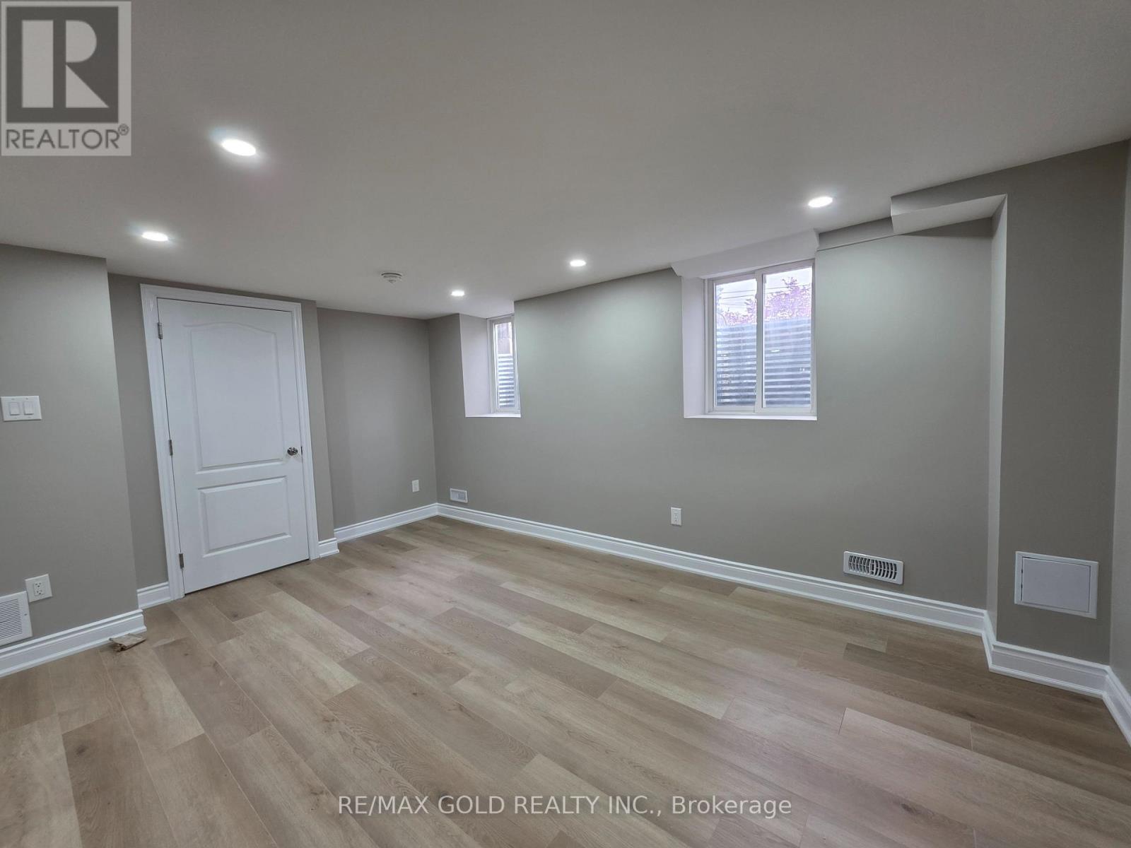 1155 PORTLAND STREET - 31