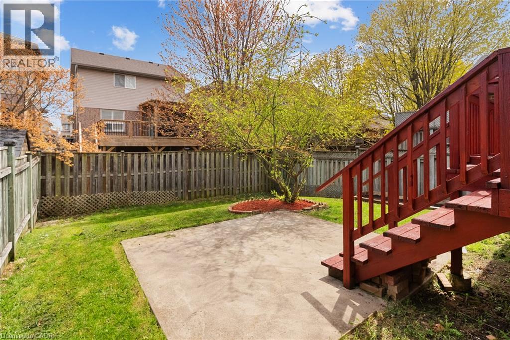 63 HAGAN Avenue - 39
