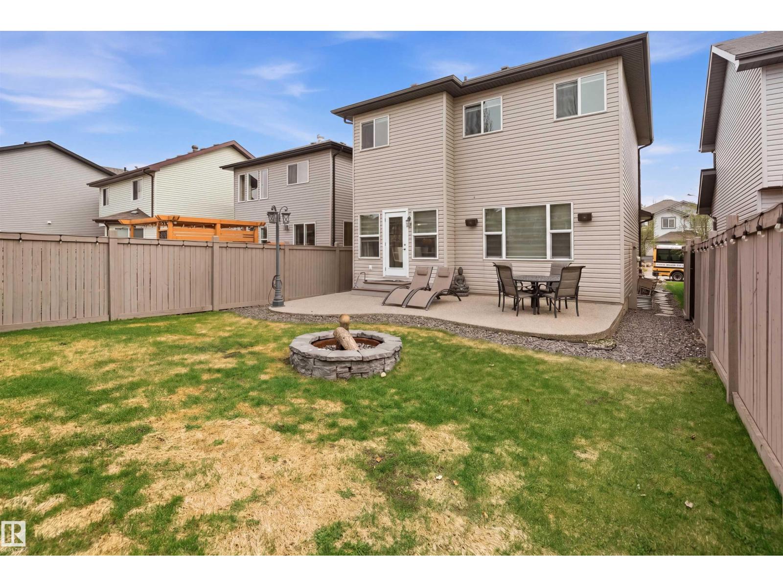 1444 37C AV NW, Edmonton