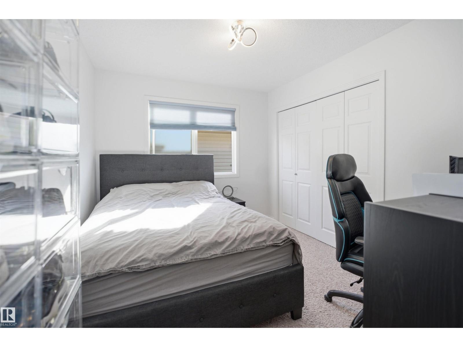 1453 HAYS WY NW, Edmonton