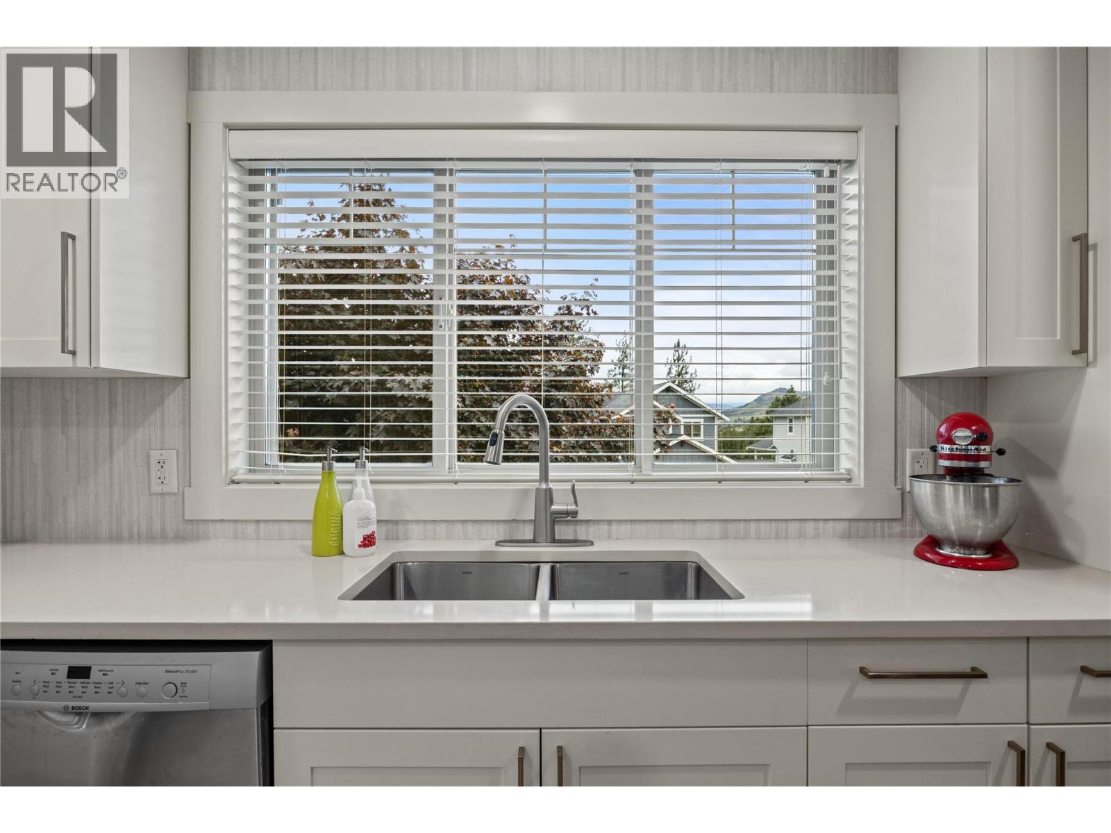 3188 Saddleback Place - 19