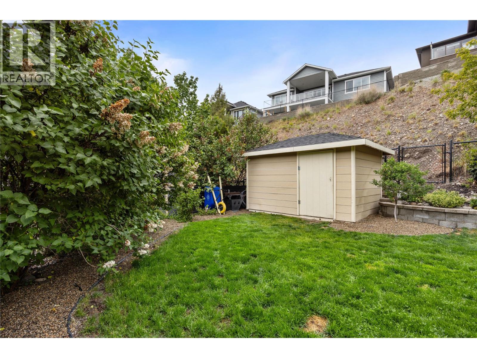 3188 Saddleback Place - 36
