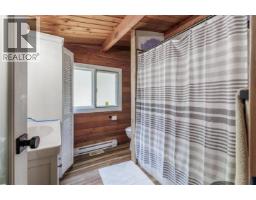6062 Mahood Lake Road, 100 Mile House, BC V0K1X3 Photo 15