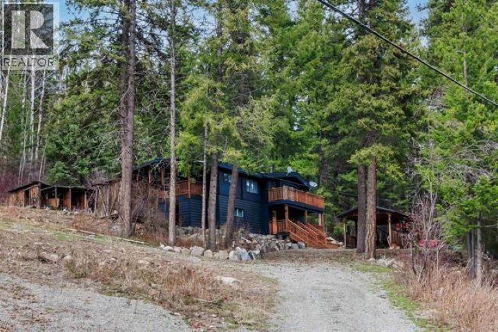 6062 MAHOOD LAKE ROAD, 100 Mile House