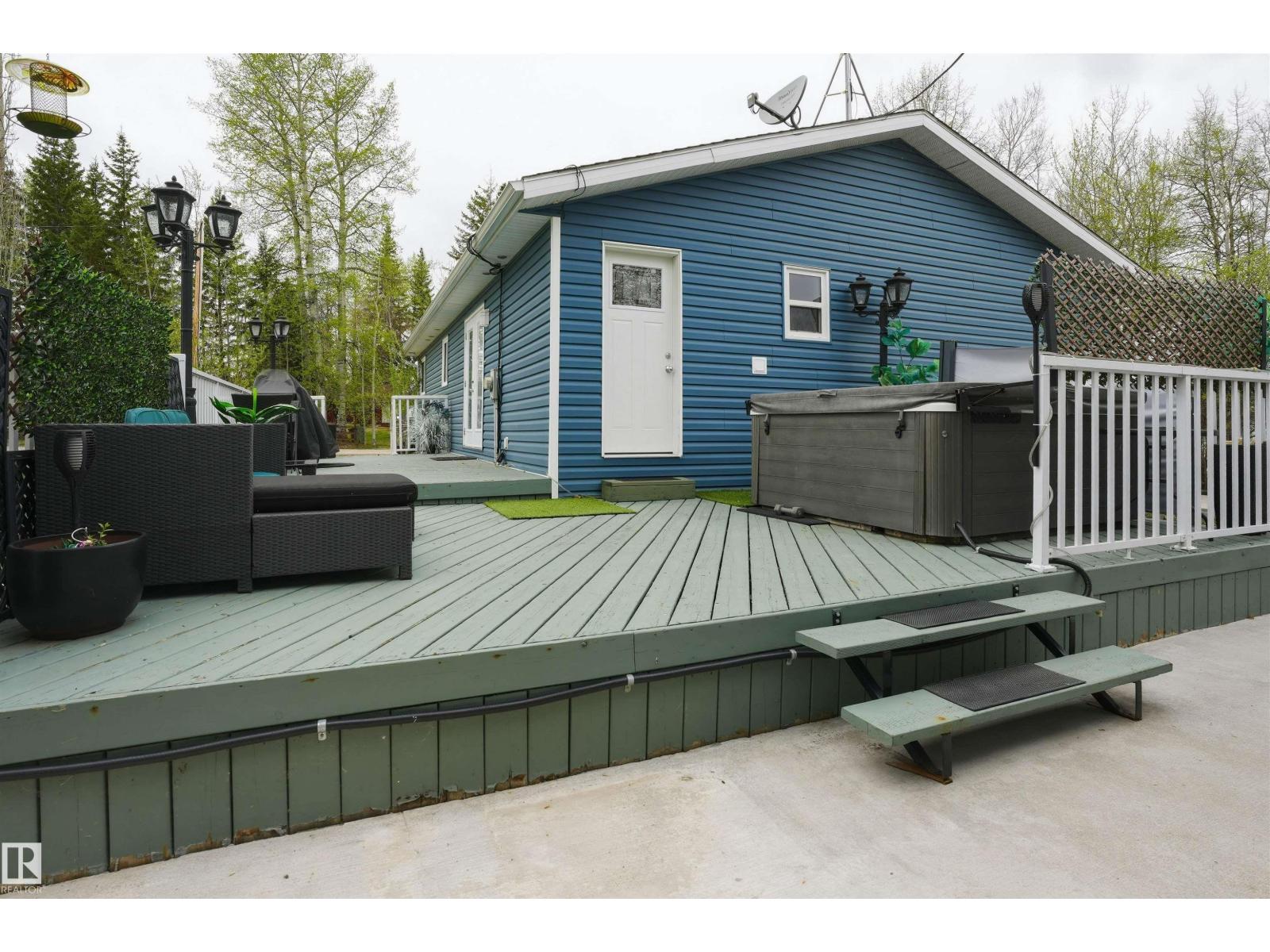1515 Marine DR - 21