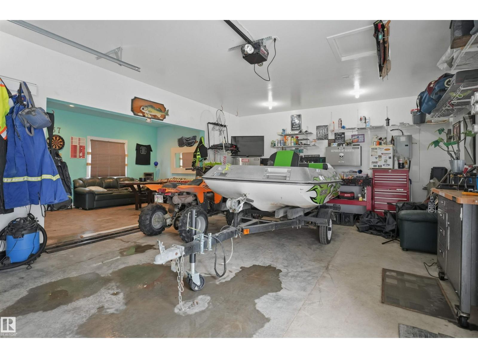 1515 Marine DR - 23