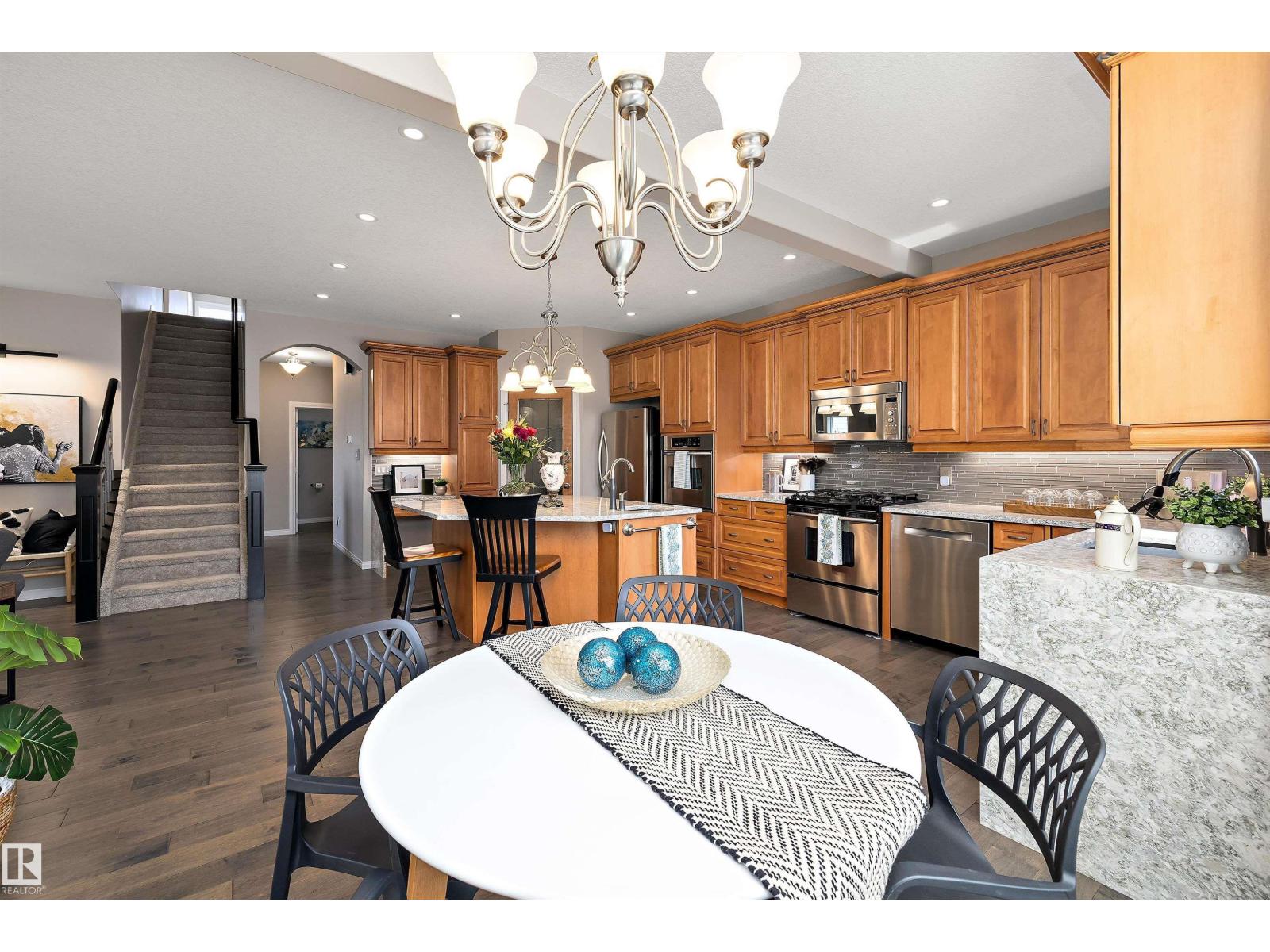 2311 BAILEY CO SW, Edmonton