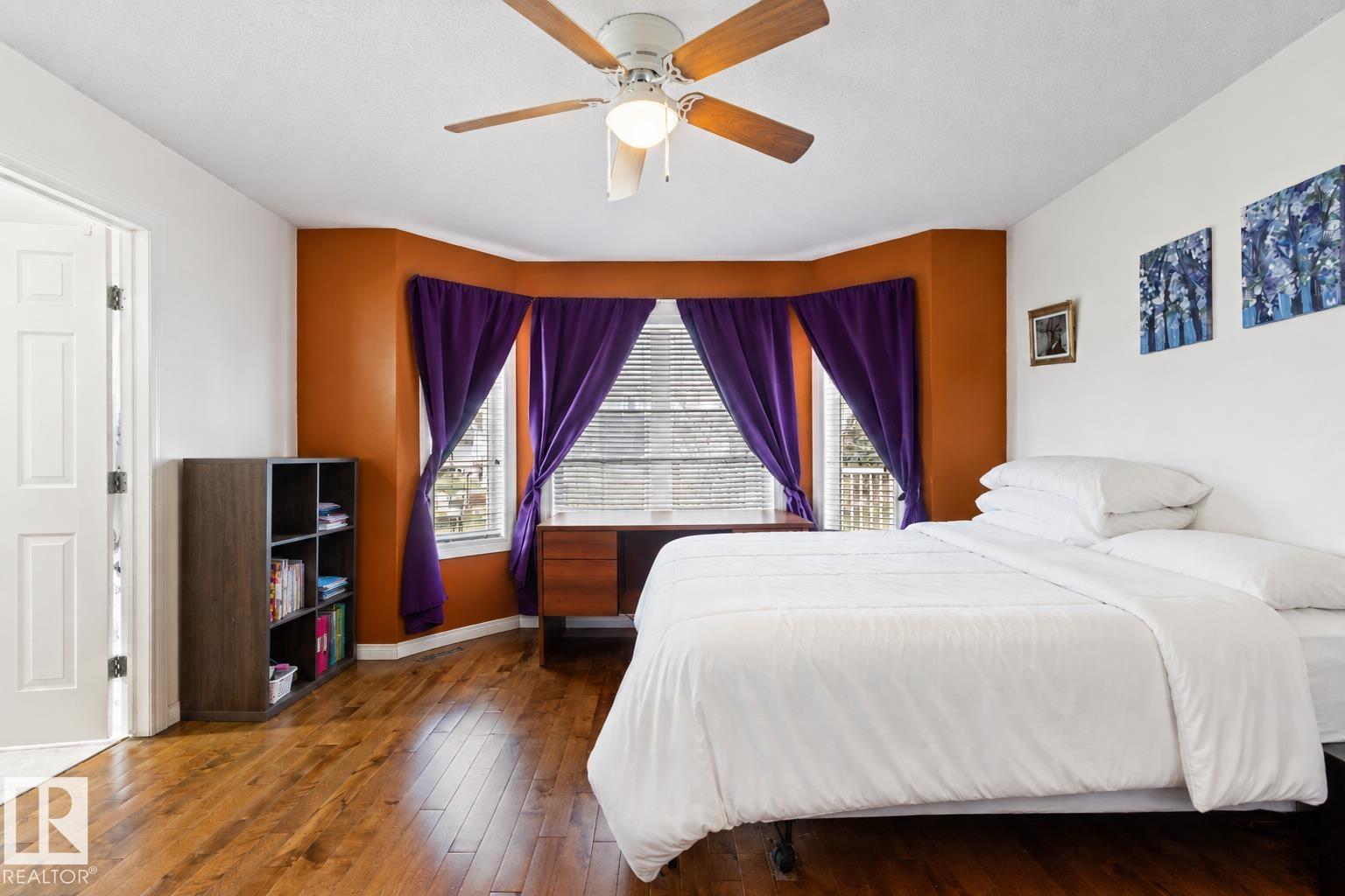 4608 39 ST - 15