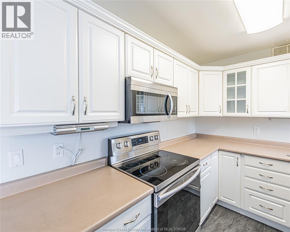 3170 ACADEMY DRIVE - 14