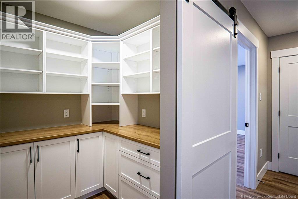 13 Geyssen Court - 14